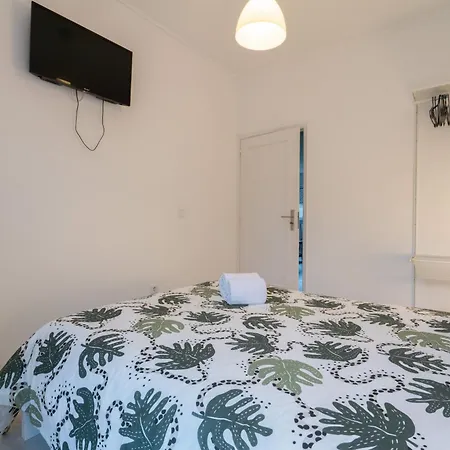 بيت ضيافة Moreira 284 2*