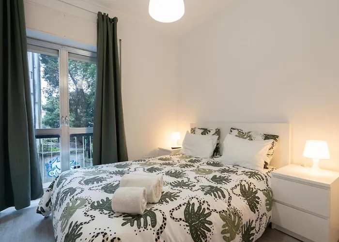 בית הארחה Moreira 284 2*