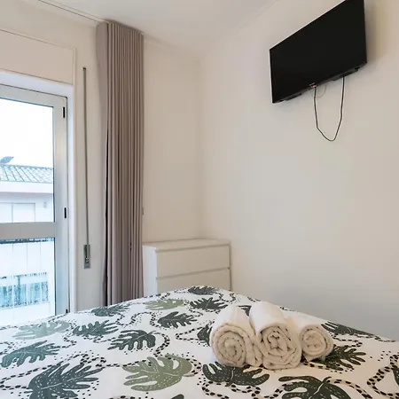 Moreira 284 בית הארחה 2*